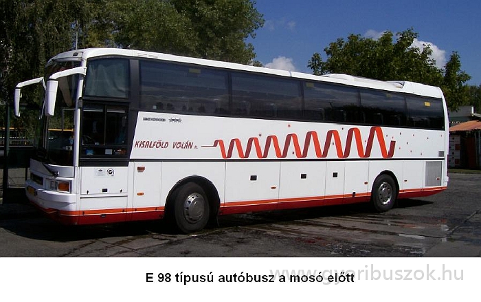 E 98 autóbusz.JPG